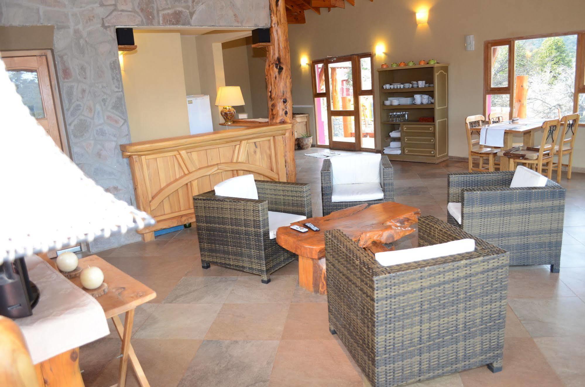 Complejo Puerto Malen Club De Montana Hotel Villa Pehuenia Kültér fotó